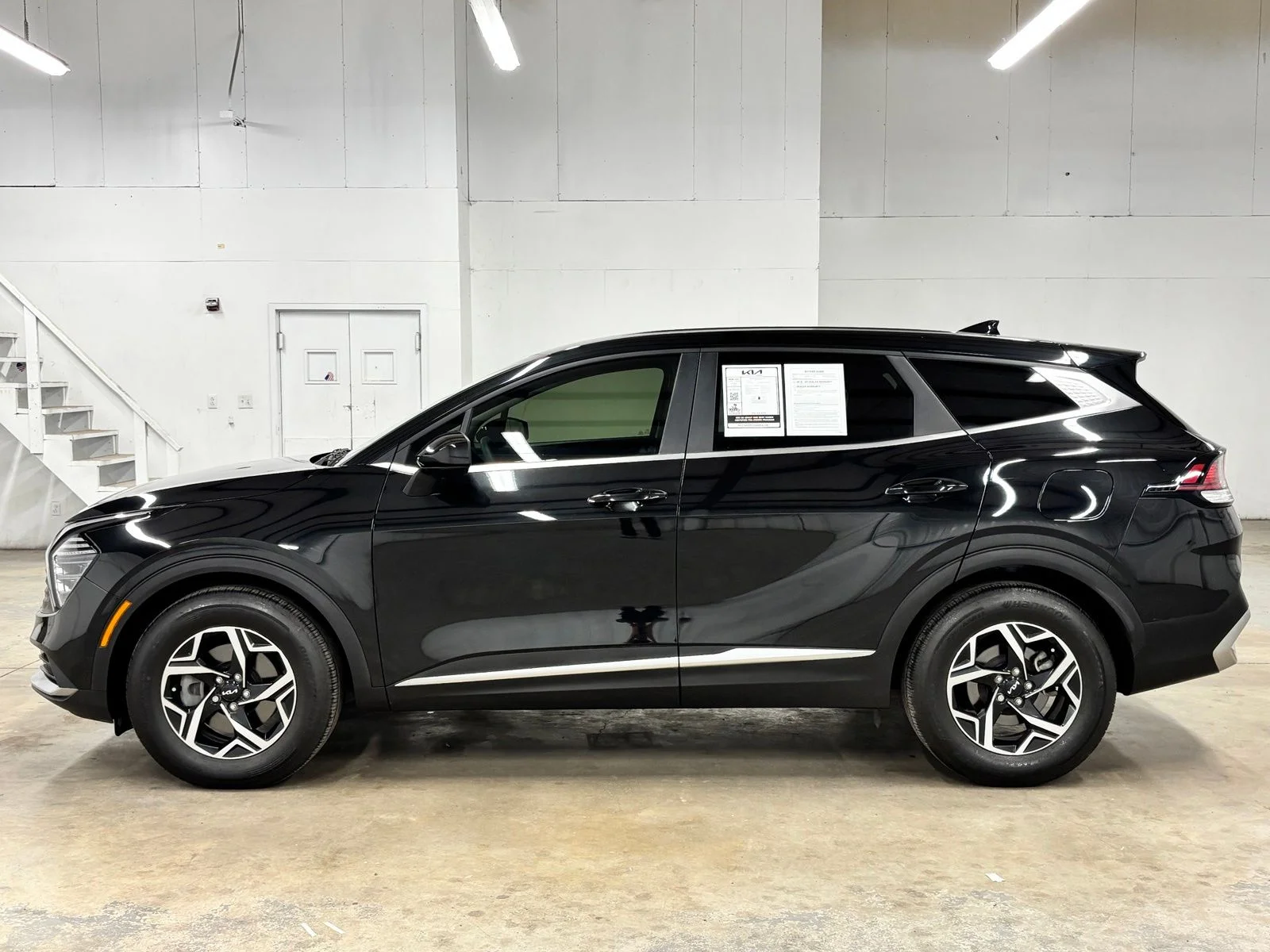 Used 2024 Black Kia LX image 4