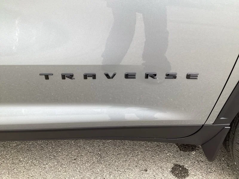 2027 Chevrolet Traverse LT - Photo 10