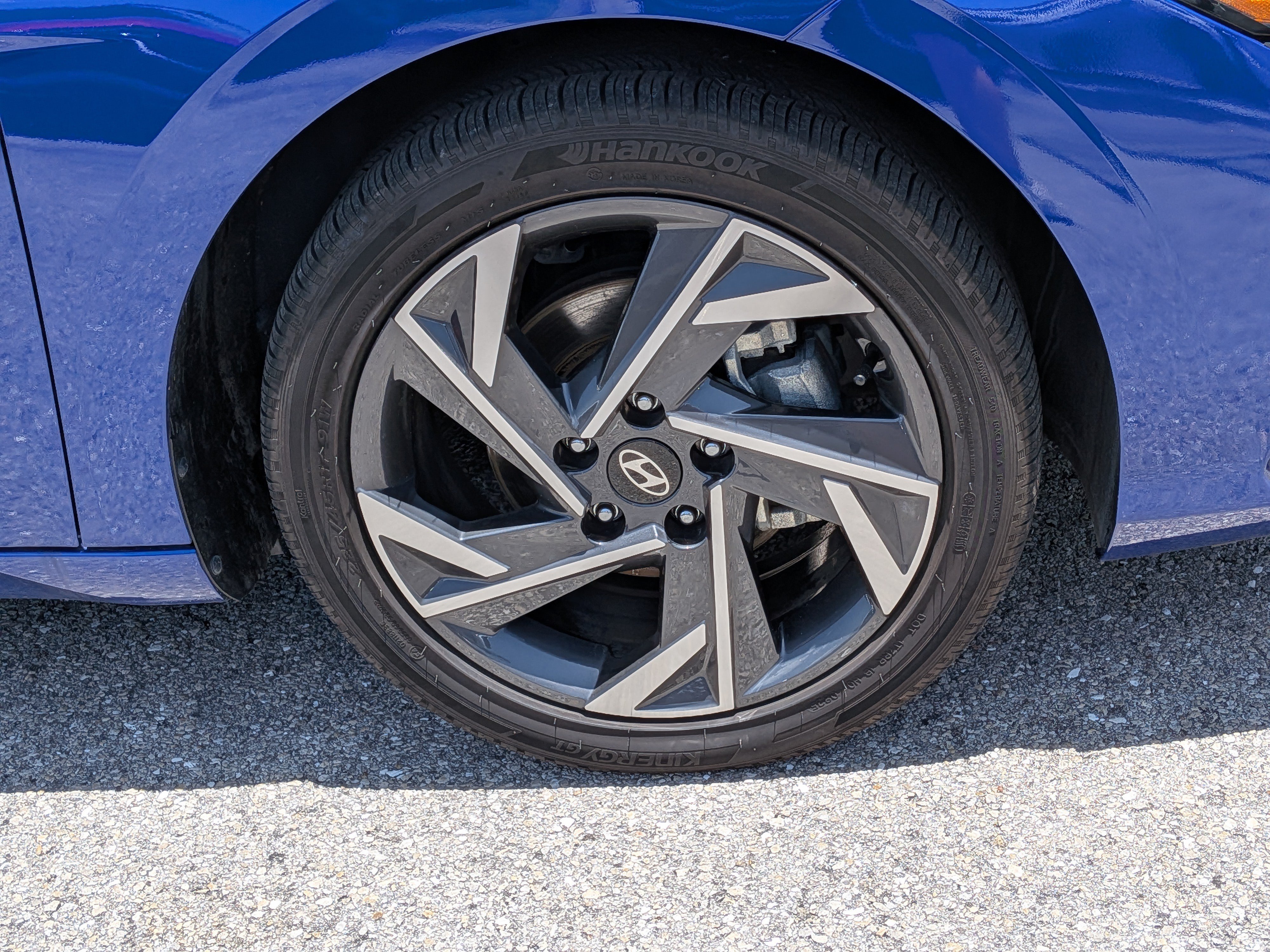 2025 Hyundai Elantra SEL - Photo 11