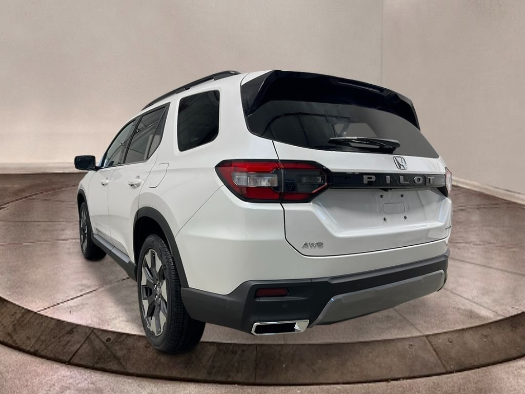 New 2026 Platinum White Pearl Honda Touring image 3