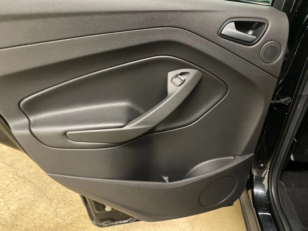 Used 2015 Black Ford Titanium image 15