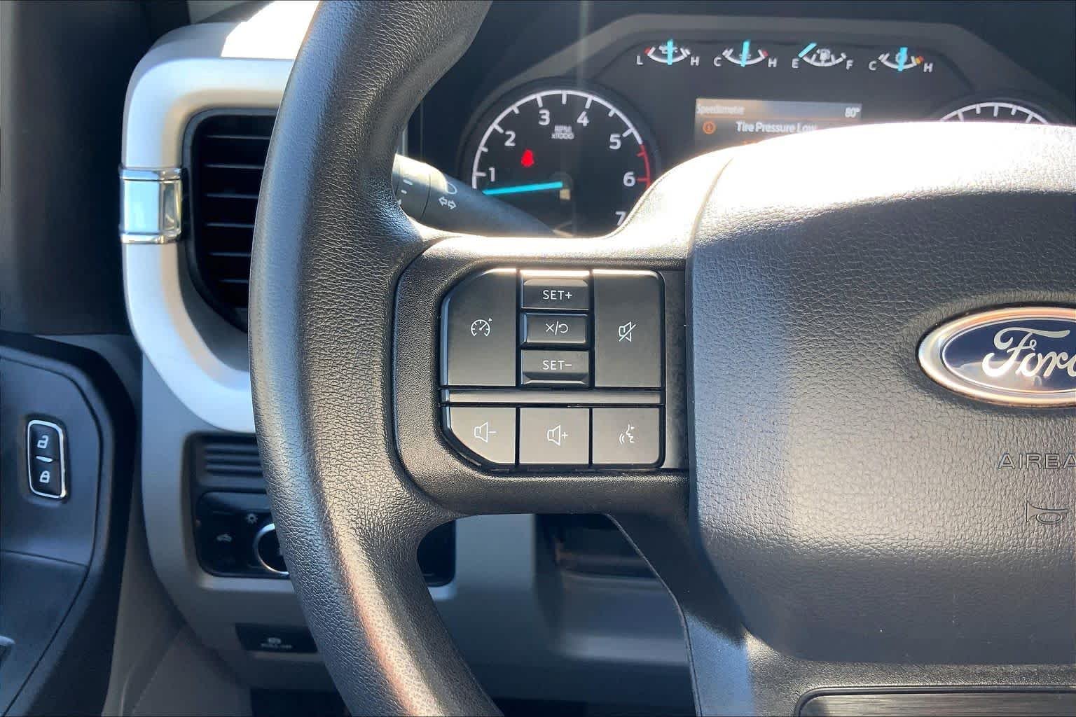 Used 2024 Oxford White Ford XL image 23
