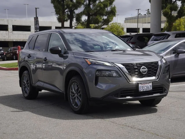 2021 Nissan Rogue S