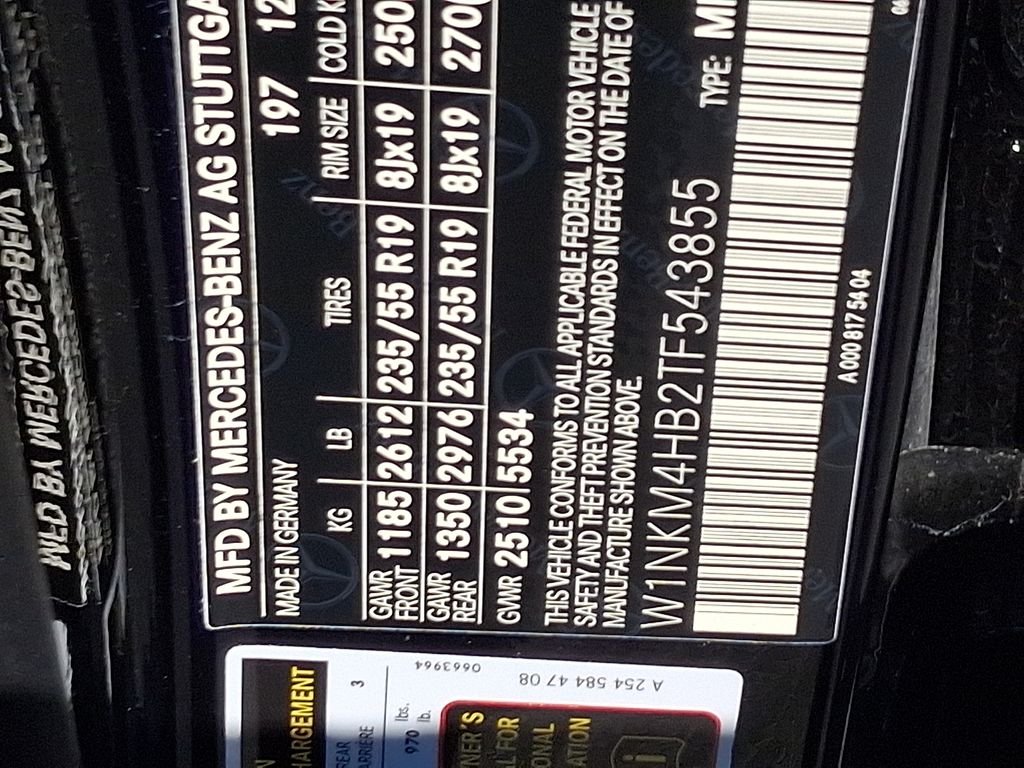Certified Used 2026 Black Mercedes-Benz GLC 300 image 27