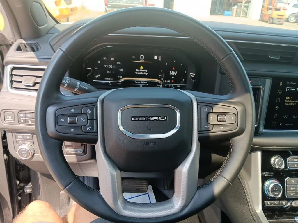 Used 2023 Onyx Black GMC Denali image 14