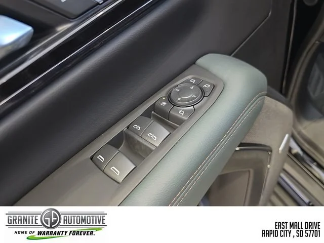 2026 GMC Yukon AT4 - Photo 11