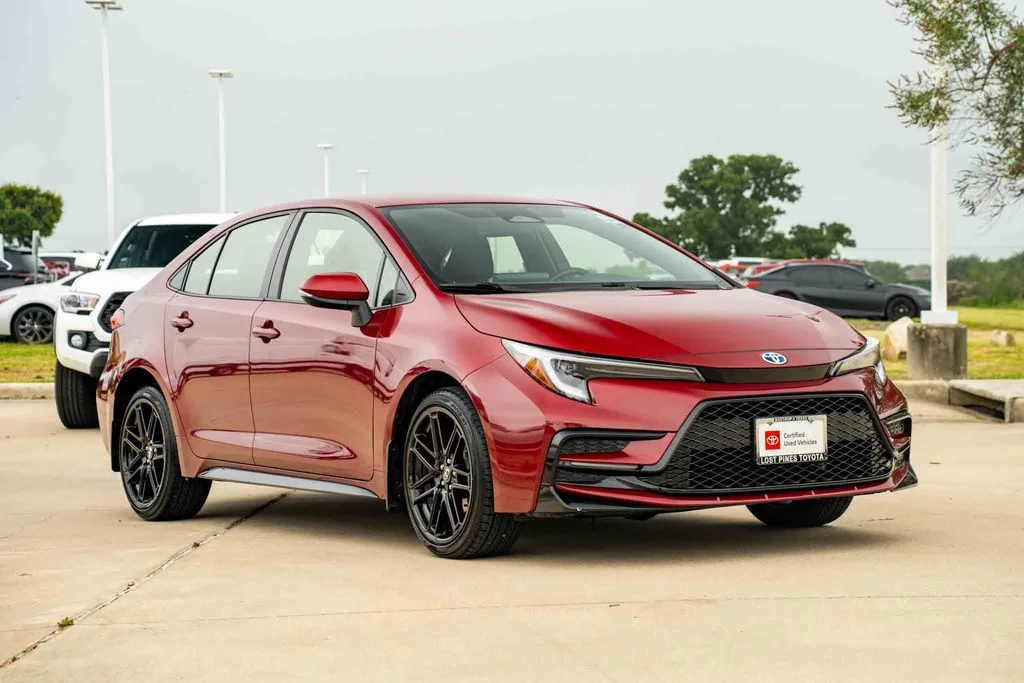 Certified Used 2025 Red Toyota SE image 5