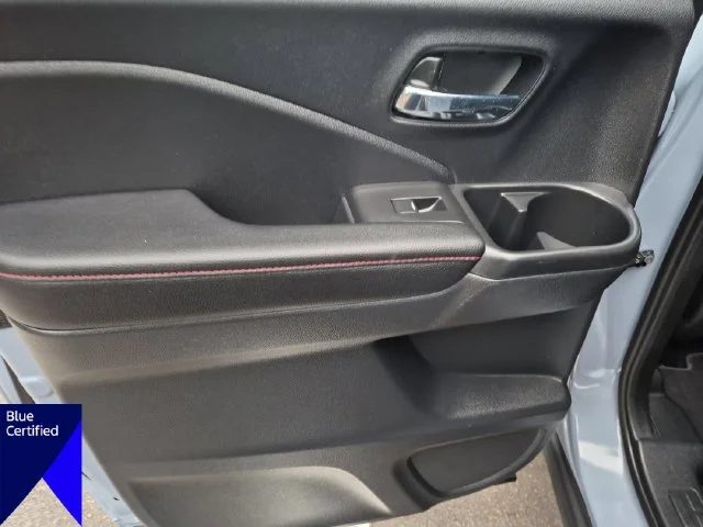 Used 2025  Honda Black Edition image 29