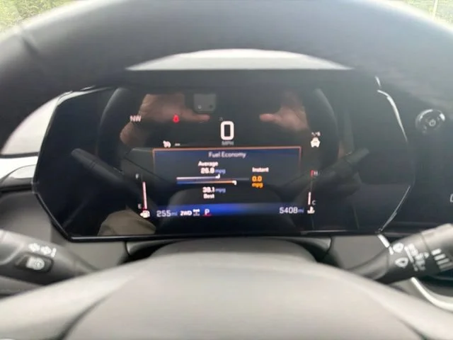 New 2026 Summit White Chevrolet LT image 28