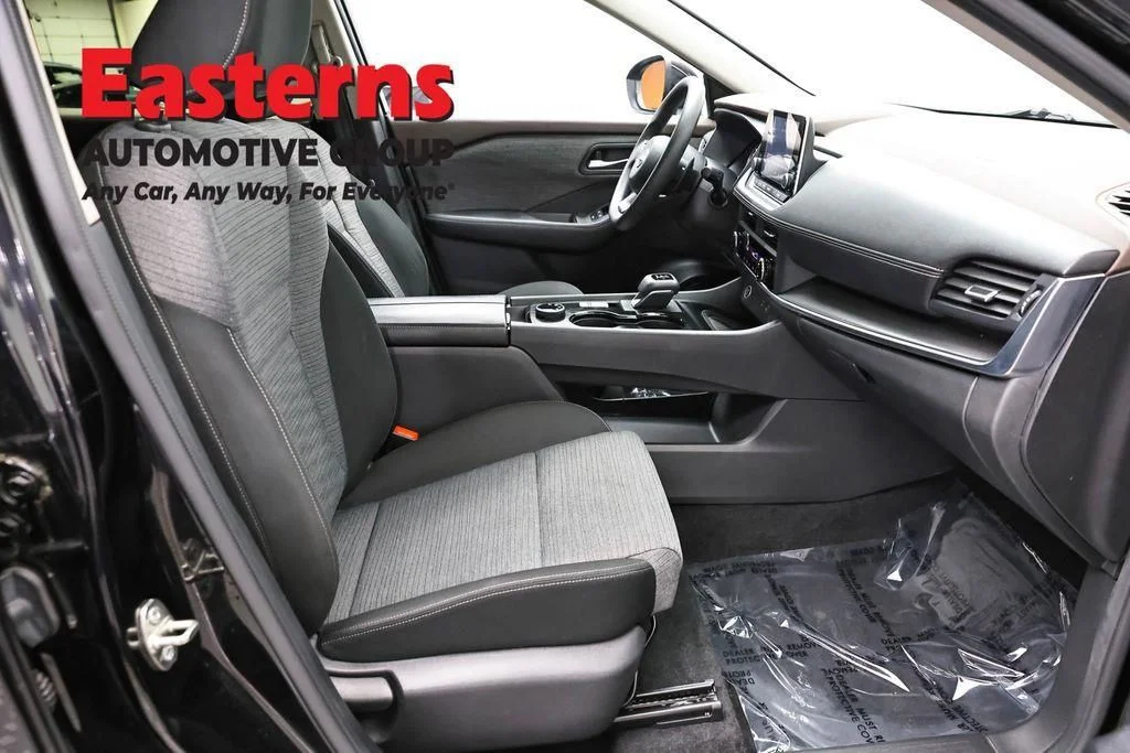 Used 2023 Black Nissan SV image 26