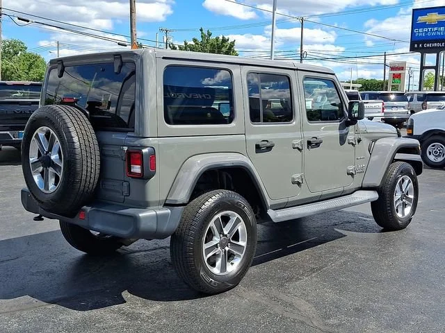 Used 2018 Gray Jeep Sahara 4x4 image 7
