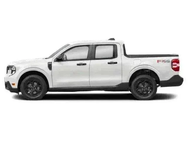 New 2026 Oxford White Ford XLT image 3