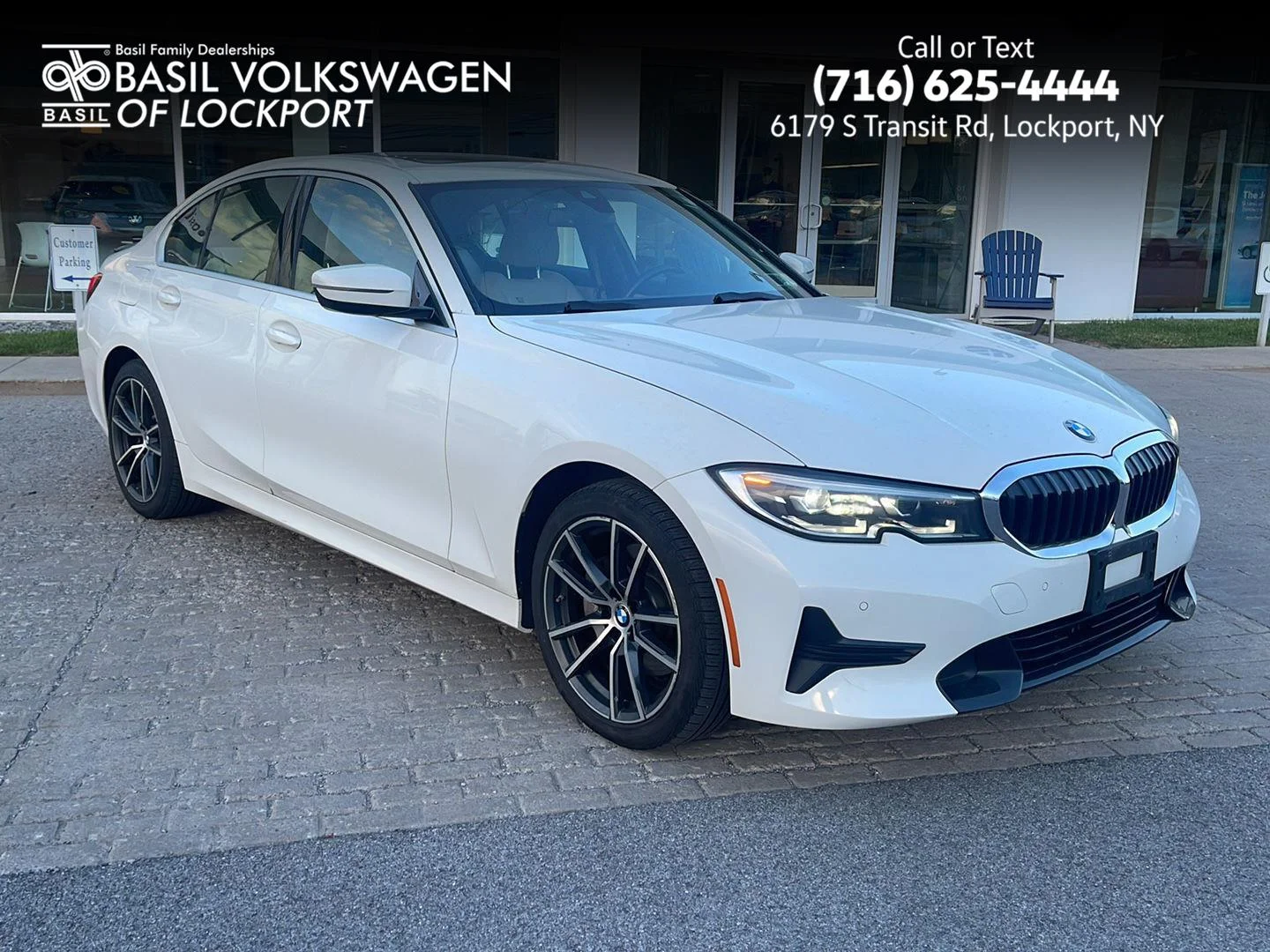 2021 BMW 3 Series 330i xDrive Sedan's photo