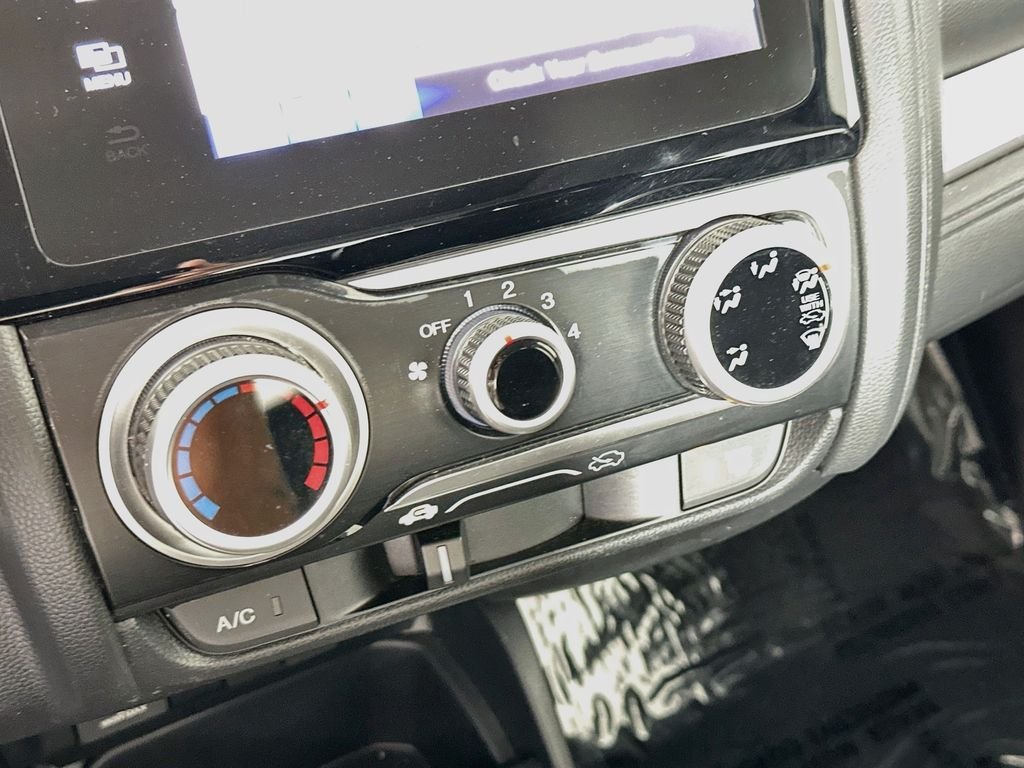 Used 2015  Honda EX image 16