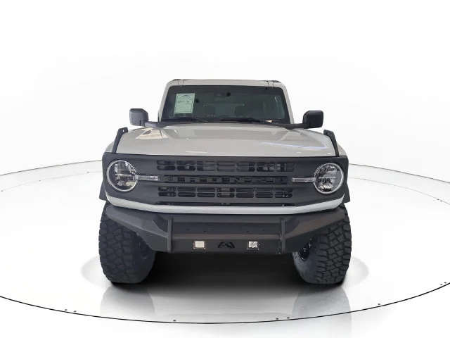 New 2026 Oxford White Ford Base image 3
