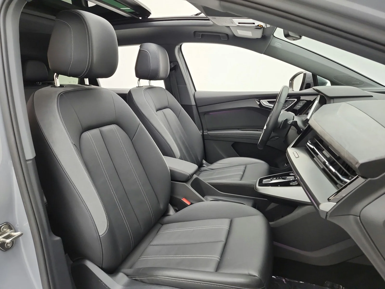 Used 2023 Pebble Gray Audi Premium Plus 50 quattro image 18