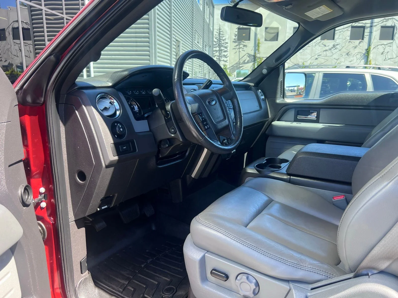 Used 2014 Sunset Ford XLT image 13