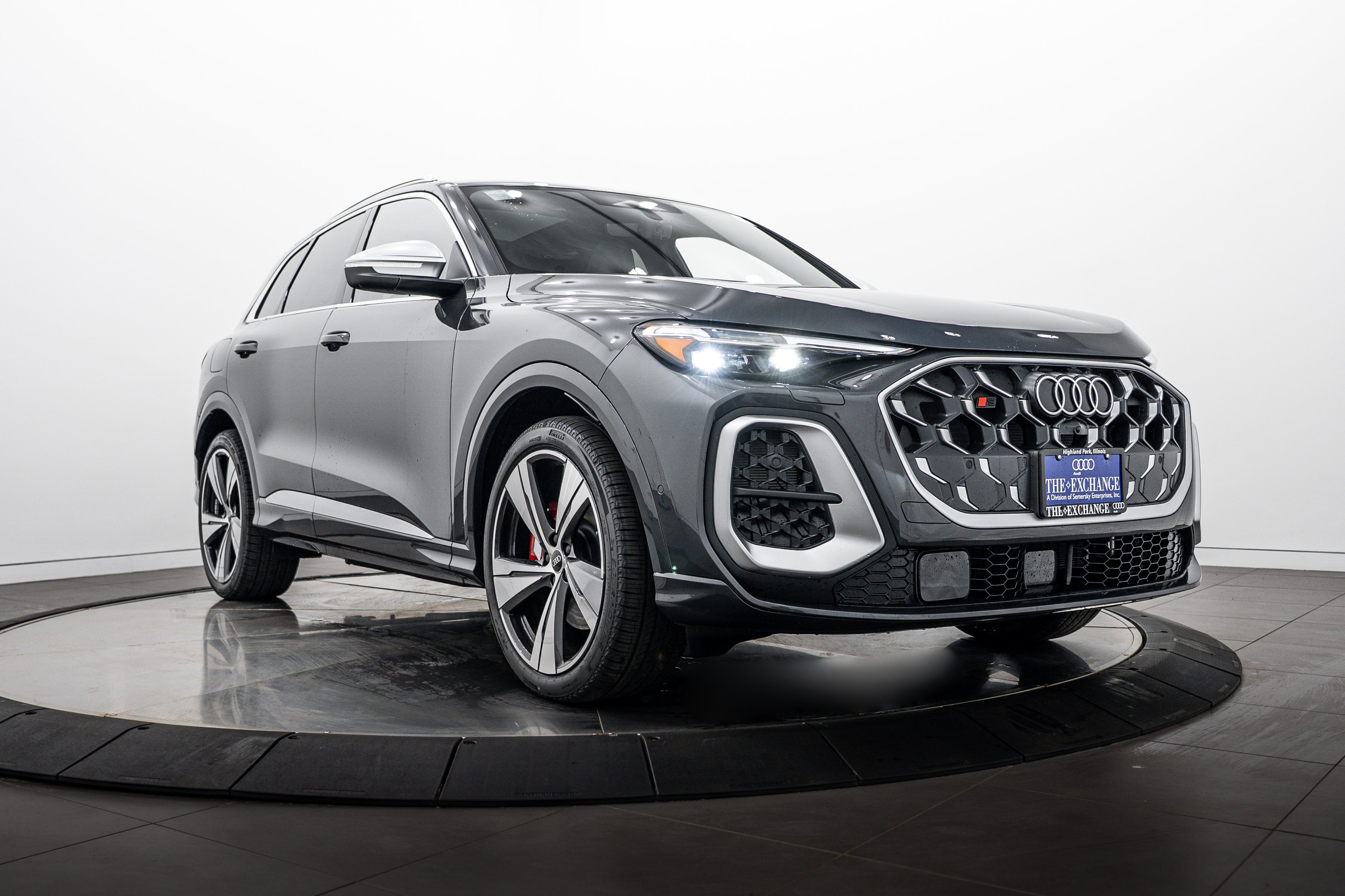 2026 Audi SQ5 Premium Plus quattro's photo
