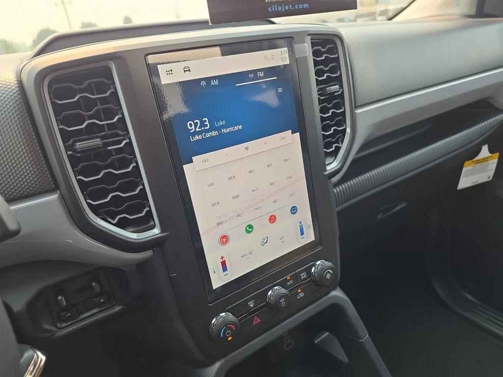New 2026 CARBONIZED GRAY METALLIC Ford XL image 18