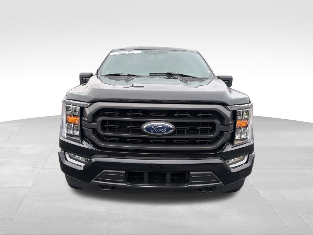 Used 2023 Black Ford XLT image 8