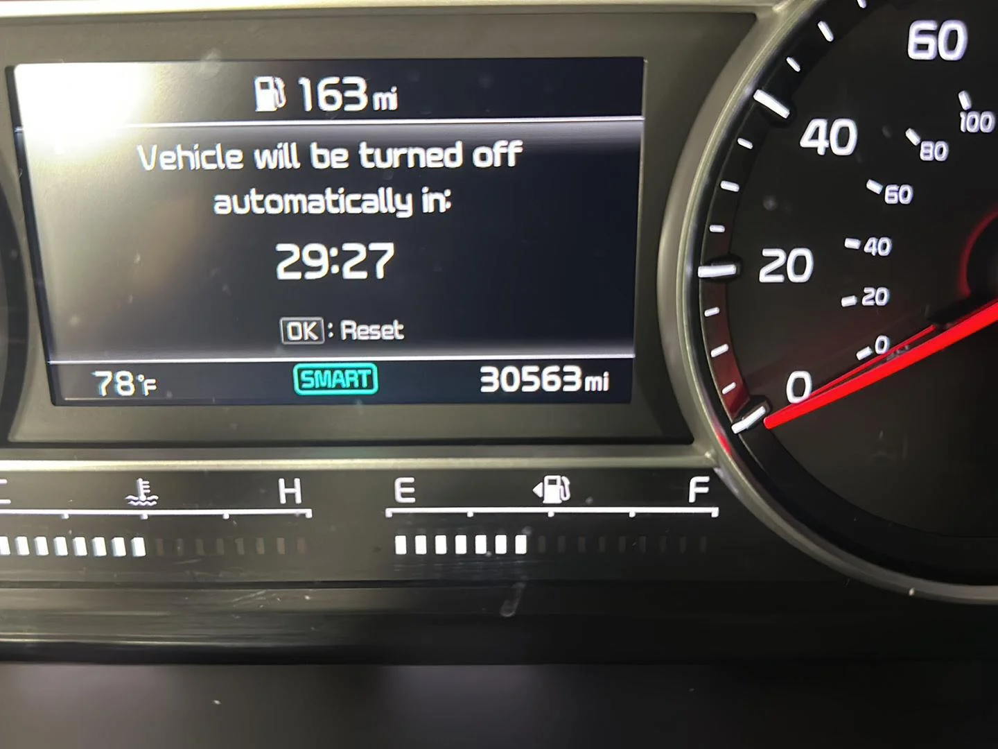 Used 2022 Glacial White Pearl Kia  image 29