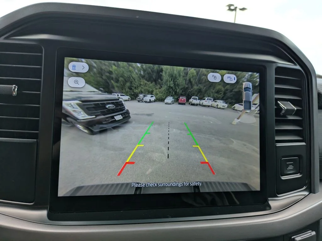 Used 2025 White Ford XLT image 21