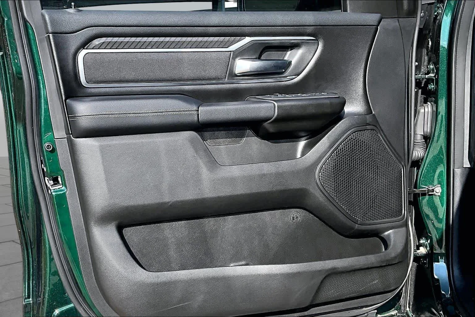 New 2026 Serrano-Green Metallic Exterior Paint RAM Big Horn image 10