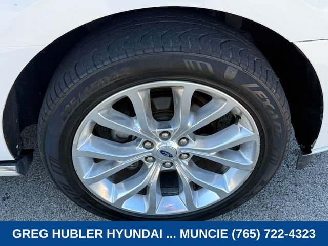 Used 2019 White Ford Platinum image 8