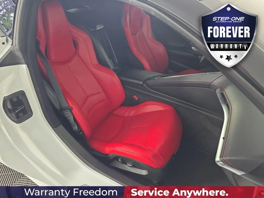 Used 2023 White Chevrolet Stingray image 32