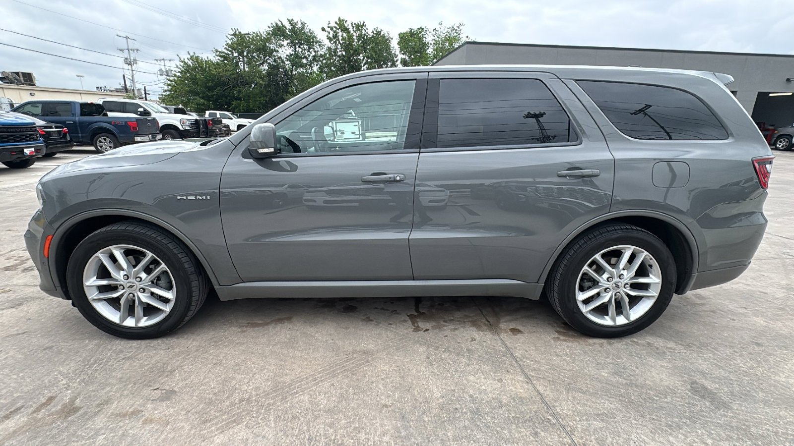Used 2022 Destroyer Gray Clearcoat Dodge R/T Plus image 8