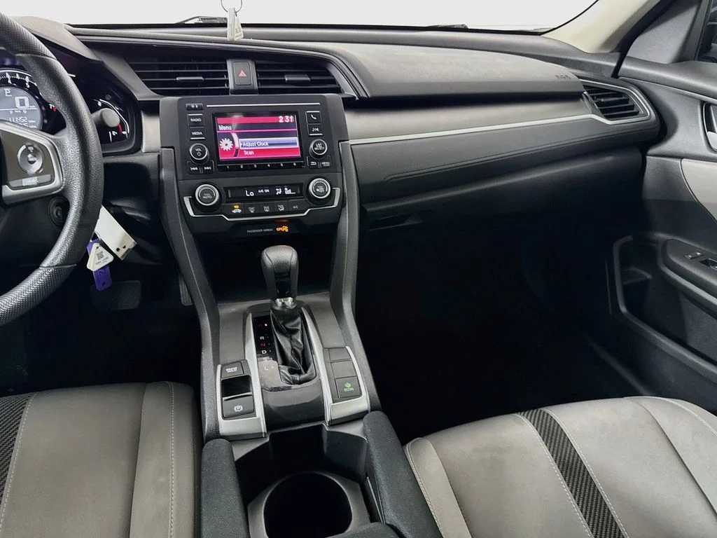 Used 2018 Gray Honda LX image 26