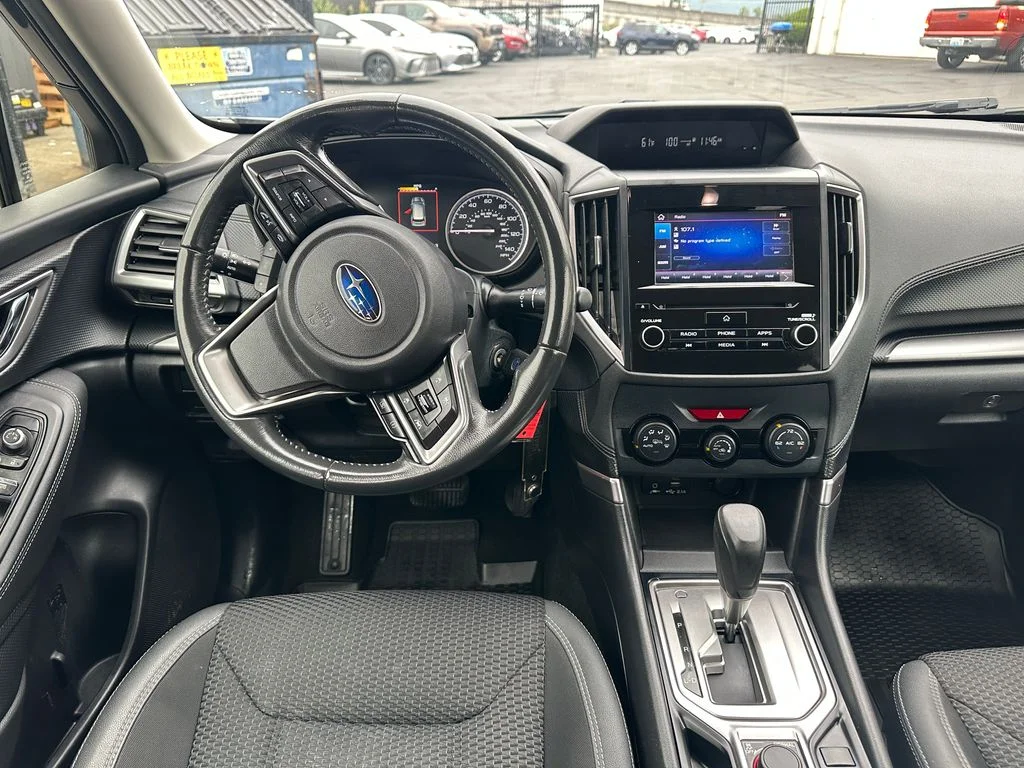 Used 2019 Gray Subaru Premium image 15