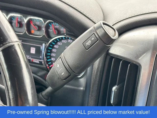 Used 2019 White Chevrolet LTZ image 27