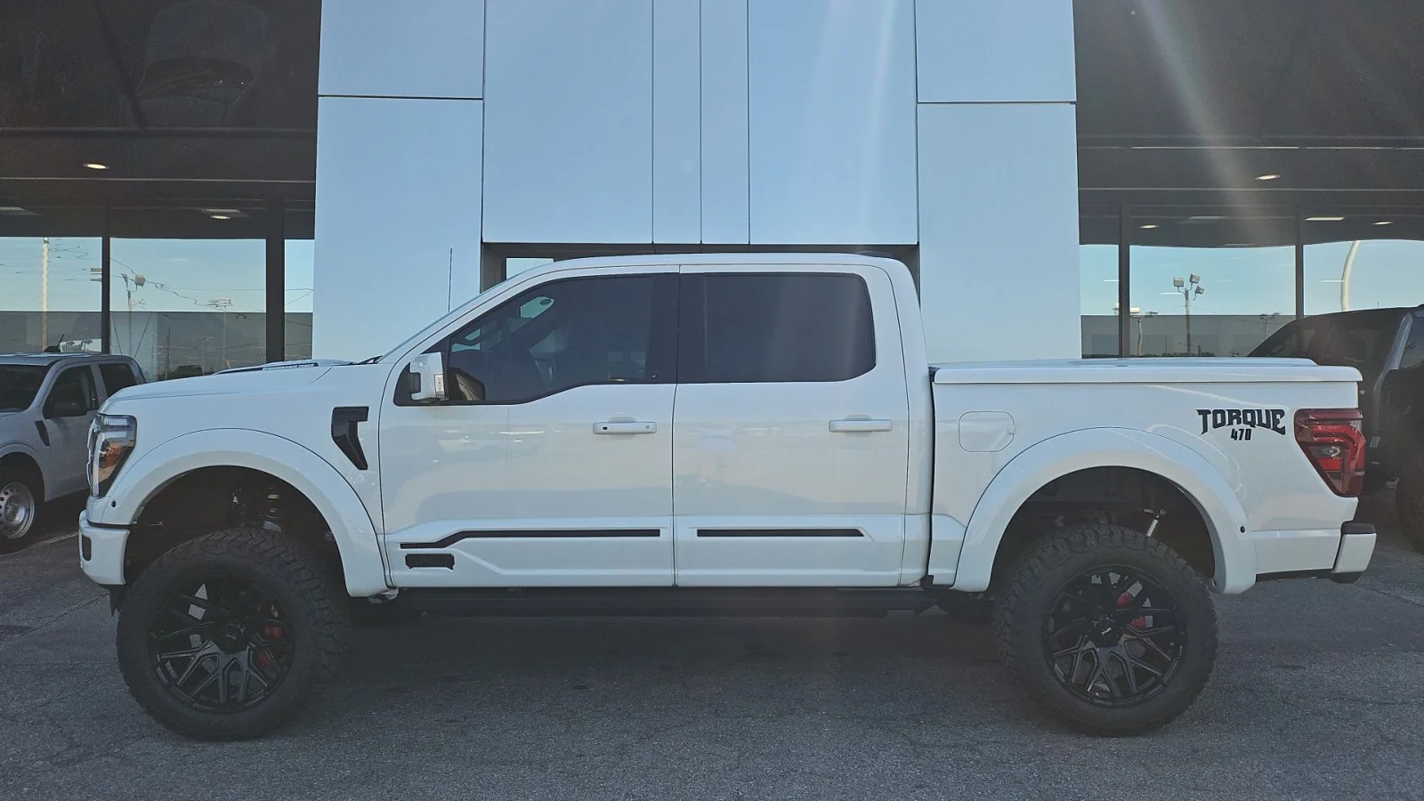 New 2026 Star White Metallic Tri-Coat Ford Shelby TORQUE 470 4WD image 2