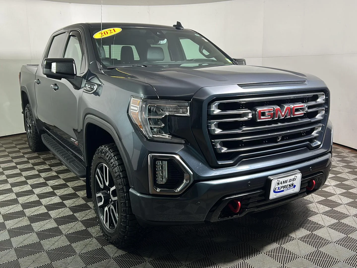 Used 2021 Dark Sky Metallic GMC AT4 image 4
