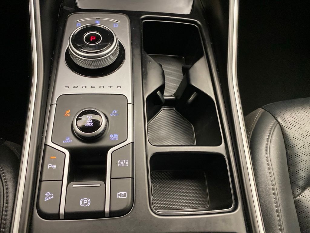 Used 2023 Gray Kia EX image 21