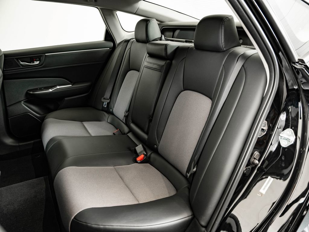 Used 2019 Black Honda  image 42