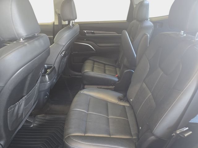 Used 2021 Gray Kia SX image 18