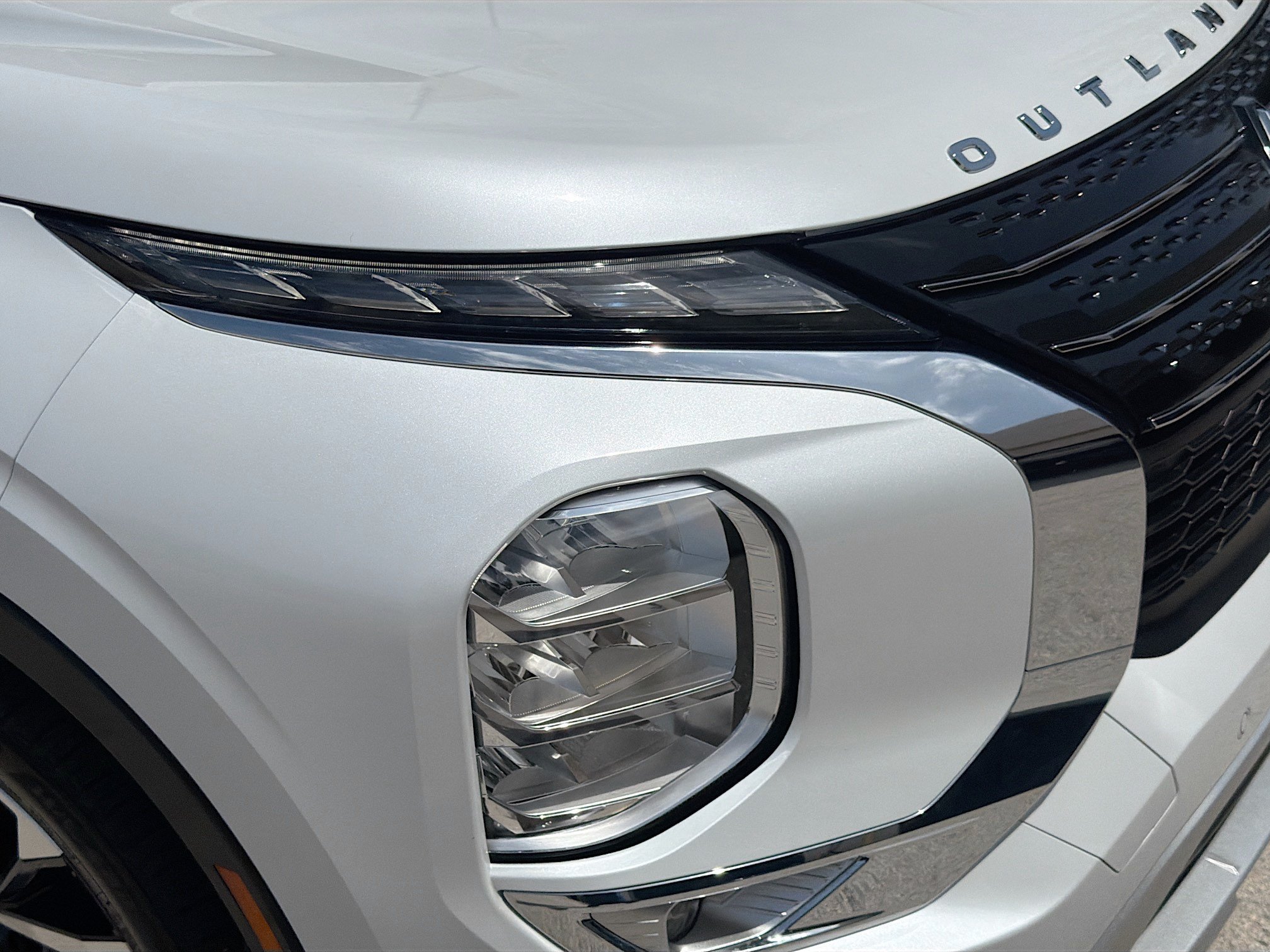 2024 Mitsubishi Outlander SEL - Photo 32