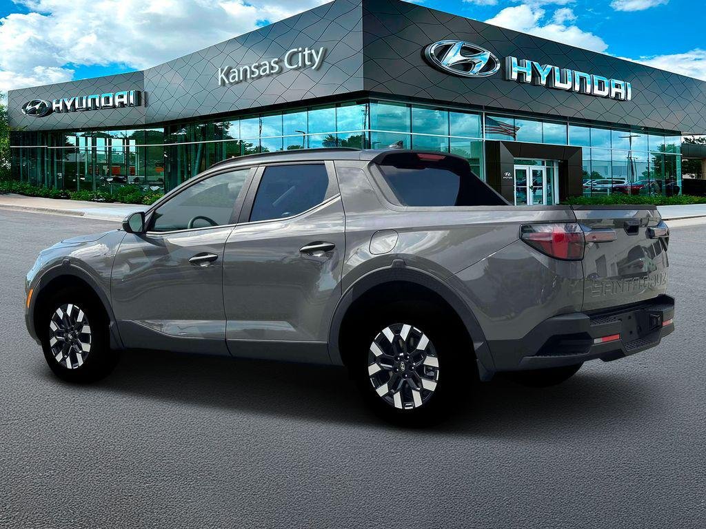 New 2026 Hampton Gray Hyundai SEL FWD image 4