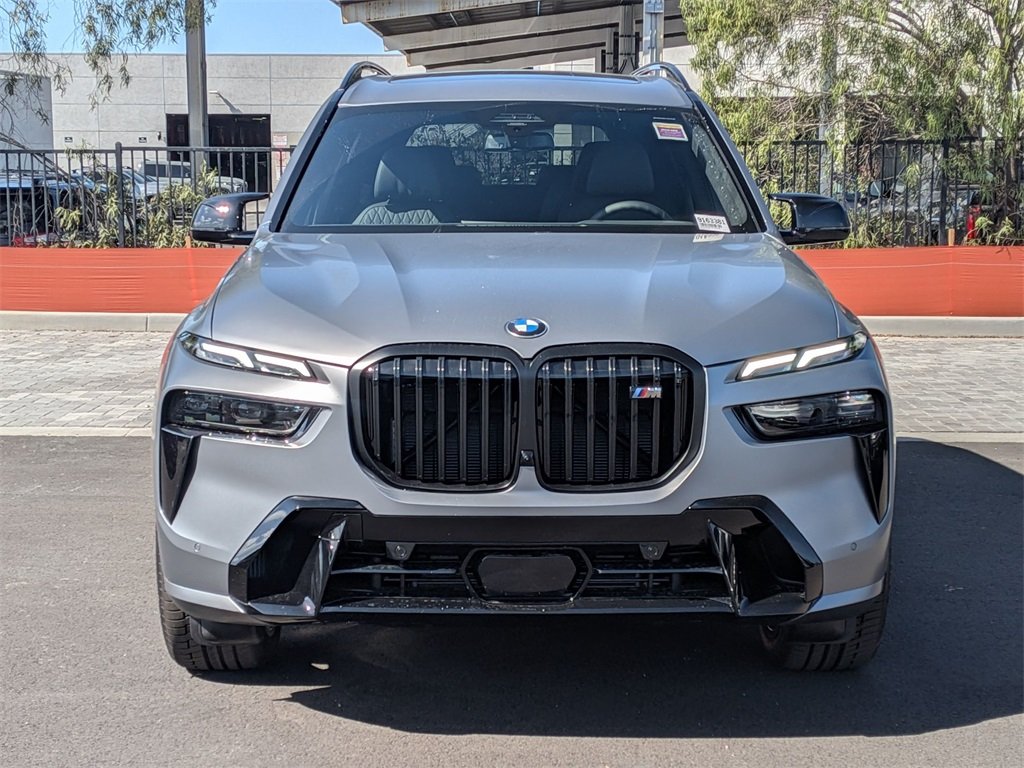 2026 Bmw X7 M60i photo 3