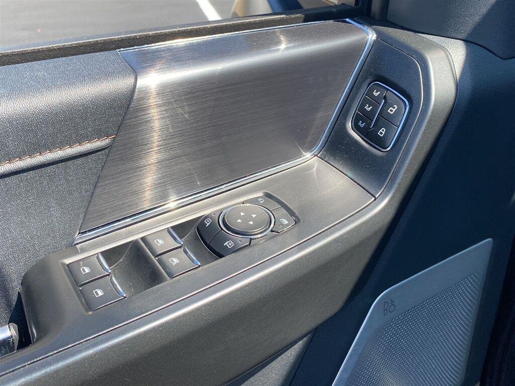 Used 2023 Agate Black Ford Raptor image 16