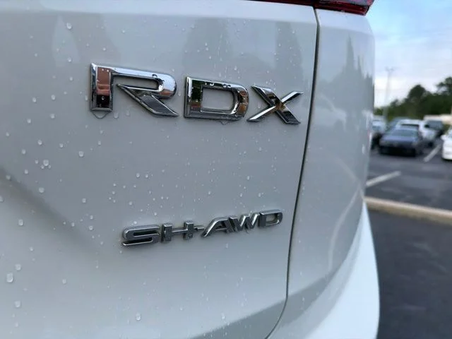 Used 2019 White Diamond Pearl Acura A-Spec Package image 8