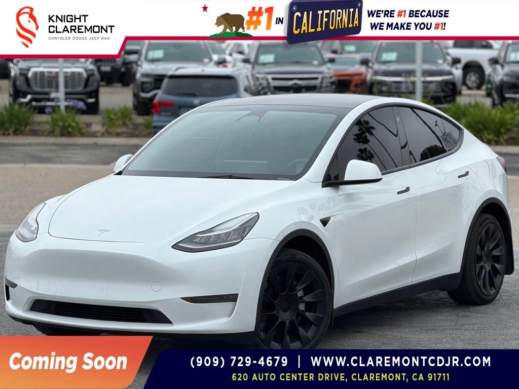 2023 Tesla Model Y Long Range Dual Motor All-Wheel Drive's photo