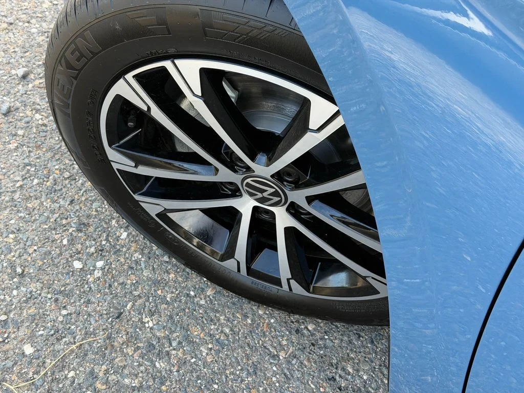 New 2026 Monterey Blue Pearl Volkswagen 1.5T Sport image 11