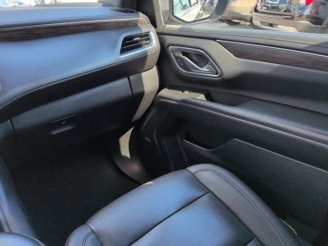 Certified Used 2023 Empire Beige Metallic Chevrolet LT image 19