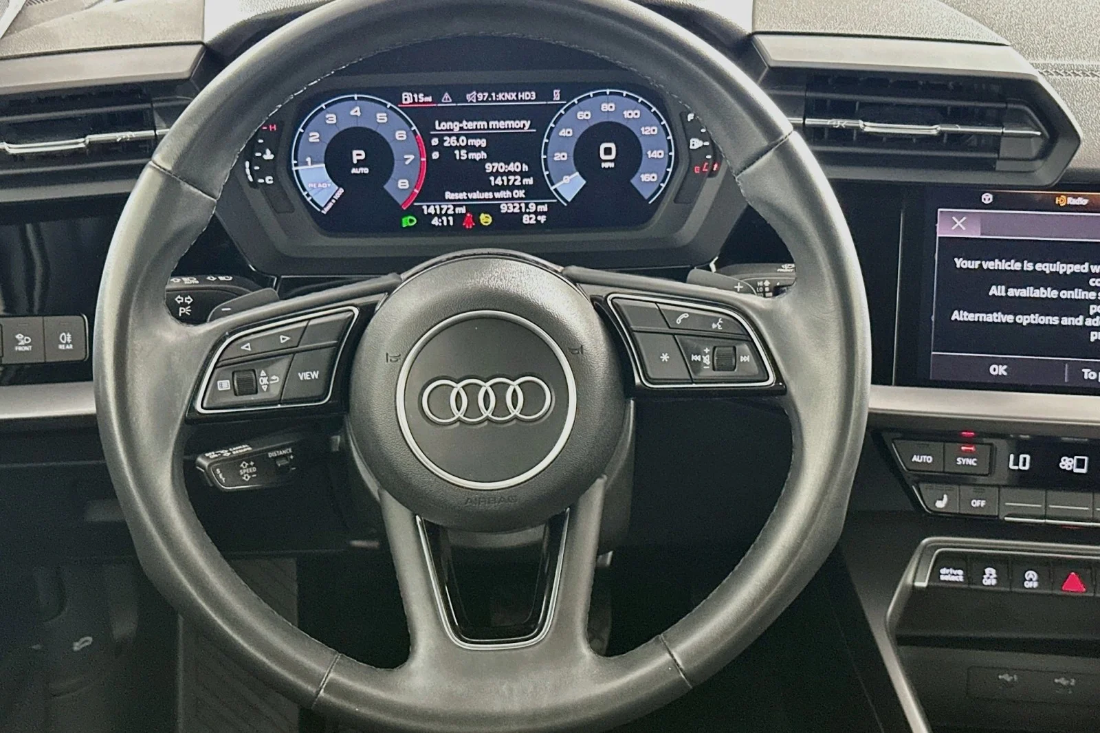 Used 2023 Ibis White Audi Premium image 17