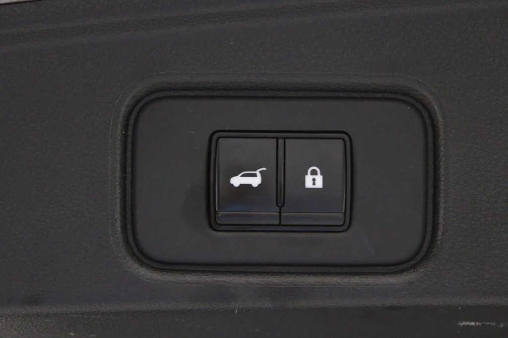 2023 Nissan Pathfinder SL - Photo 19