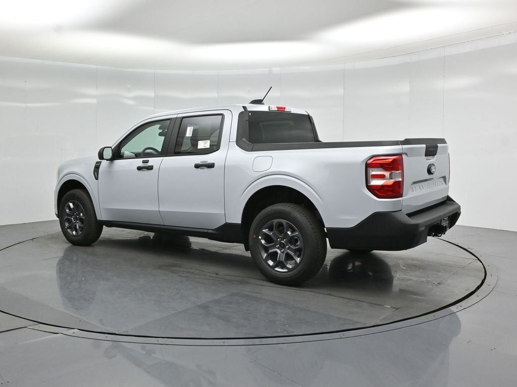 New 2026 Space White Metallic Ford XLT image 6