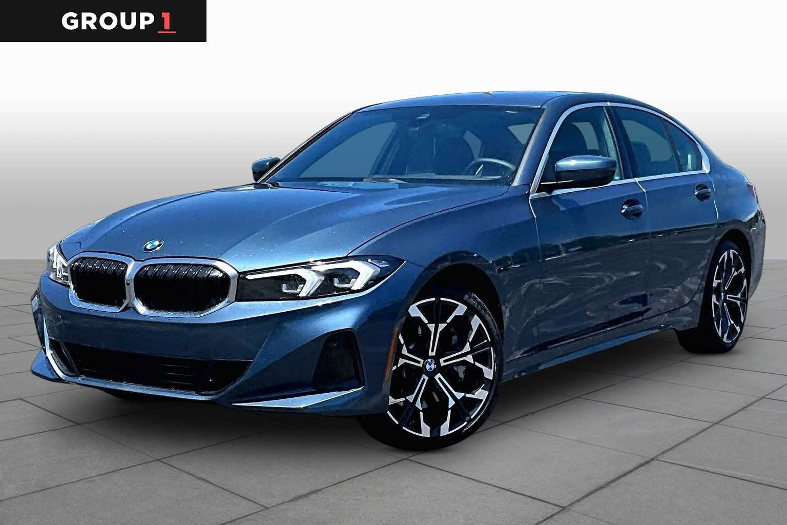 2025 BMW 3 Series 330i Sedan's photo